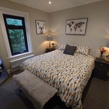 Newly Renovated 2-Bed Bungalow Bath Eksteriør billede