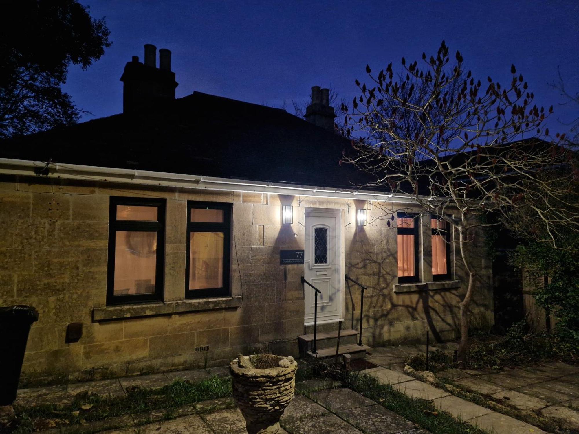 Newly Renovated 2-Bed Bungalow Bath Eksteriør billede